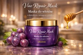 Fioletowy słoik maski do włosów z ekstraktem z winogron i miodem na marmurowej powierzchni będąca przykładem na wizualizacje produktowe