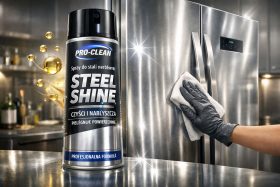 Spray do stali nierdzewnej Steel Shine i czyszczenie lodówki ze stali nierdzewnej będący przykładem na wizualizacje produktowe